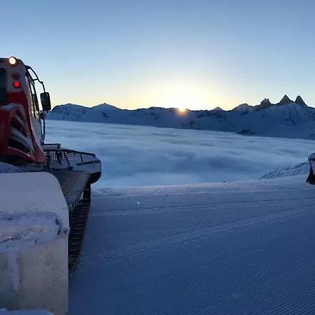 Spacieux A Sorlin D'arves Avec Balcon Et Vue Montagne